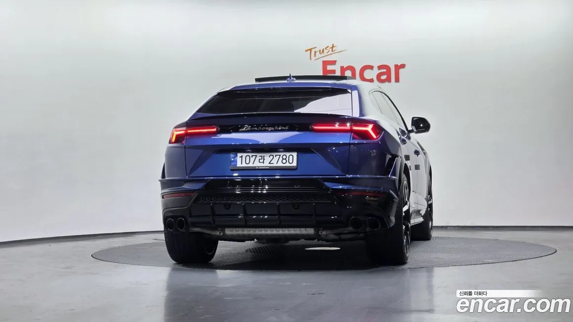 Lamborghini Urus — фото 3