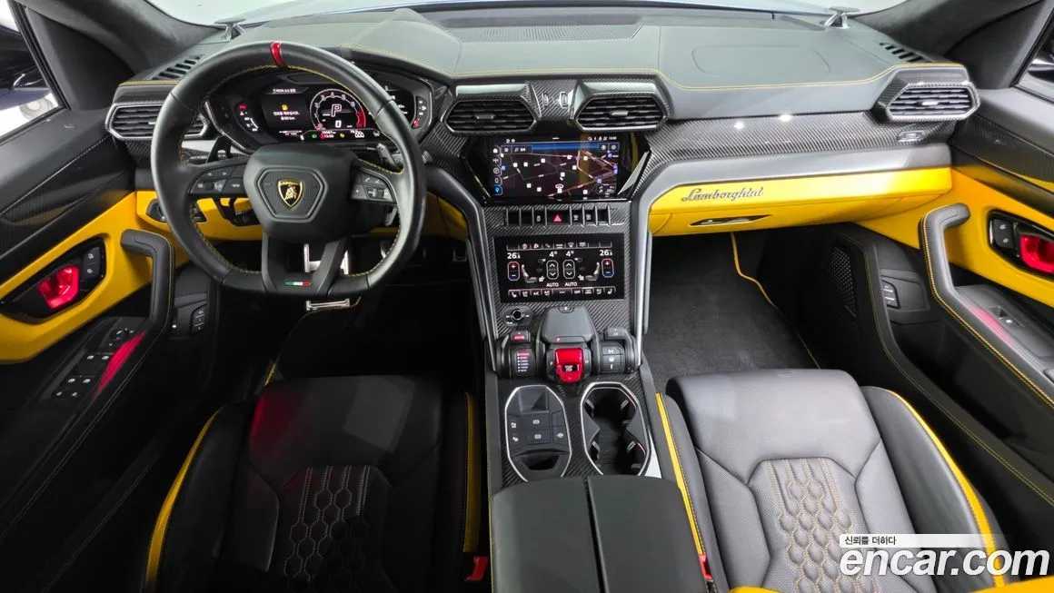 Lamborghini Urus — фото 8