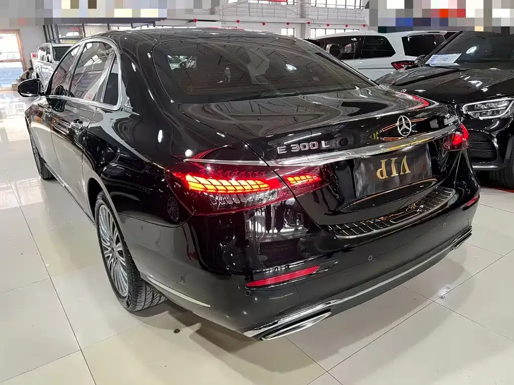 Mercedes-Benz E-Class 2023 из CN, фото 2