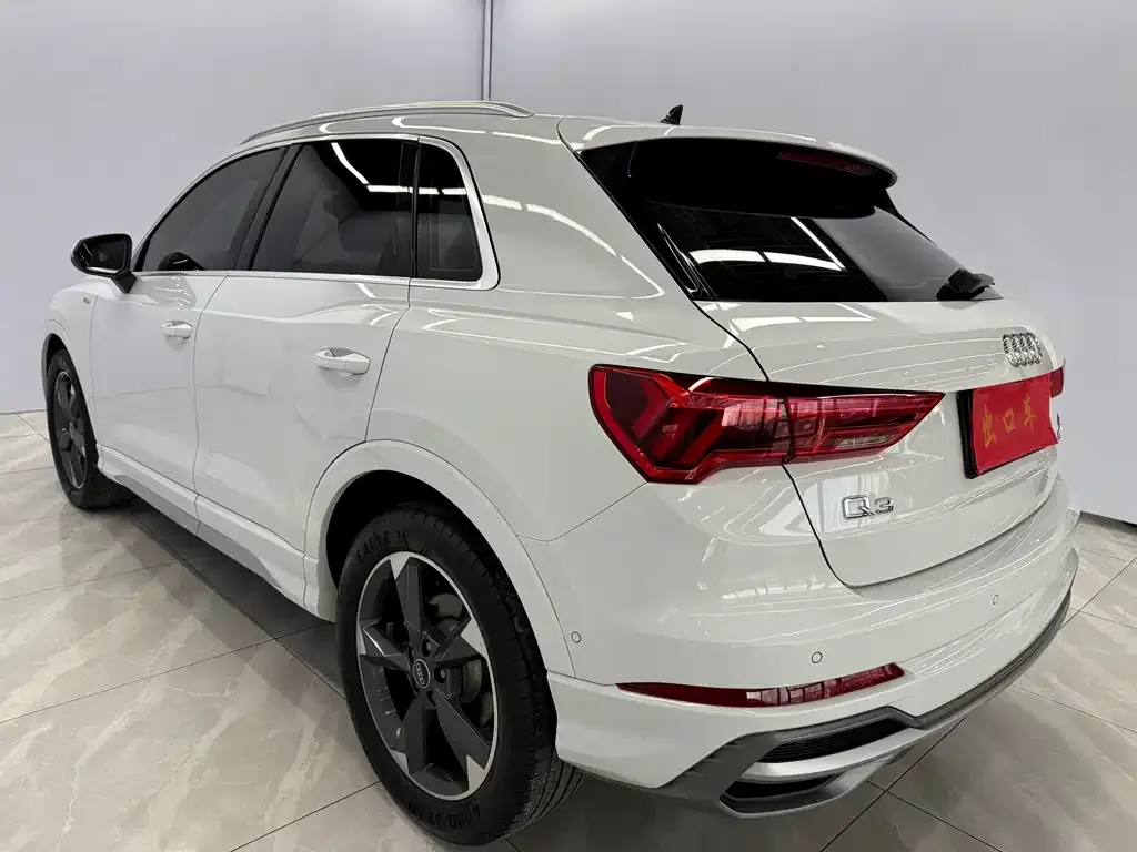 Audi Q3 2022 из CN, фото 8