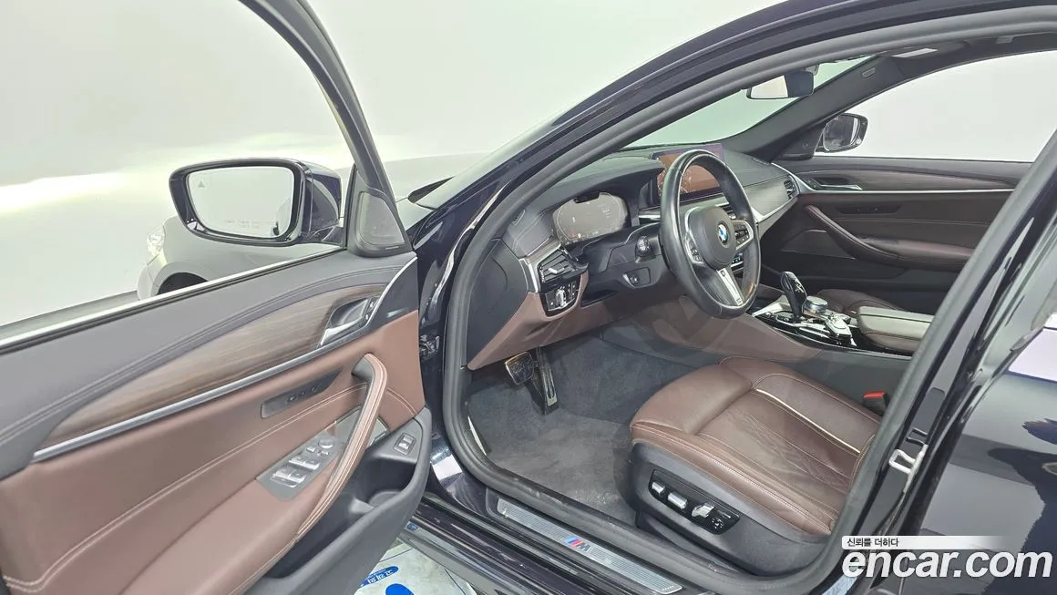 BMW 5-Series 2021 из KR, фото 7