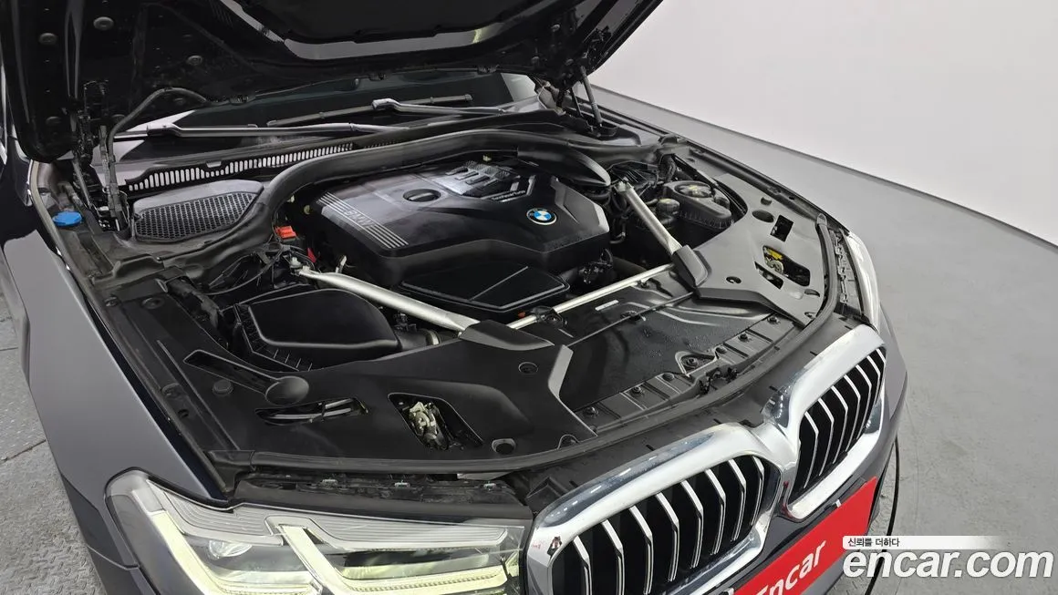 BMW 5-Series 2021 из KR, фото 9