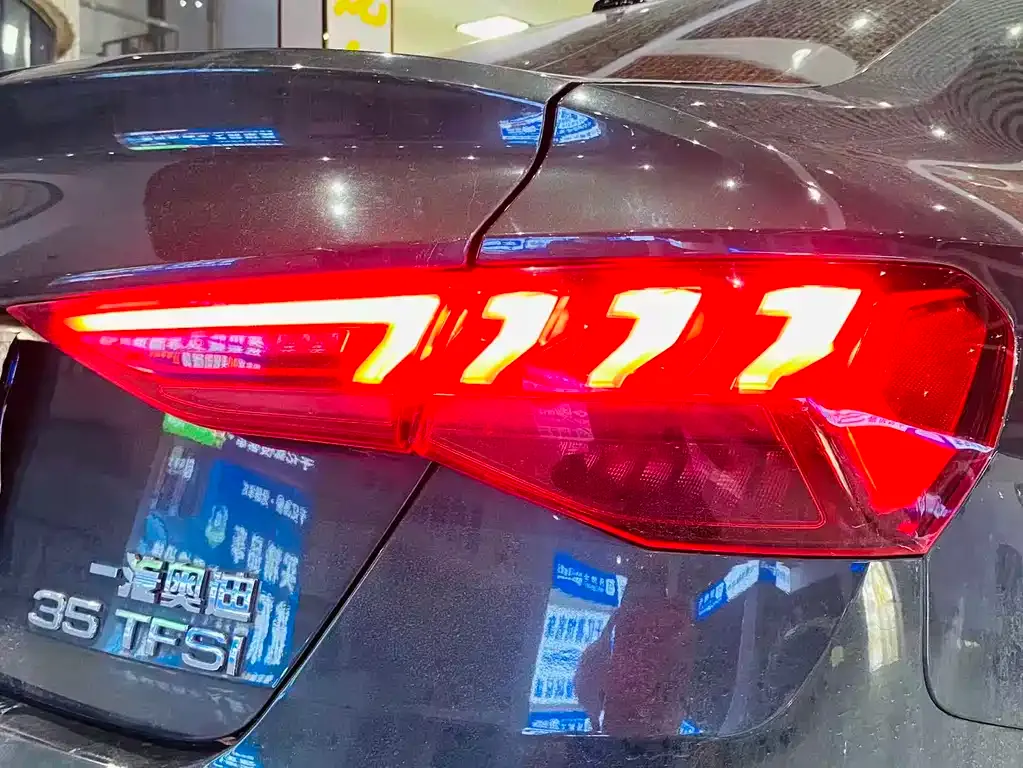 Audi A3 2021 из CN, фото 2