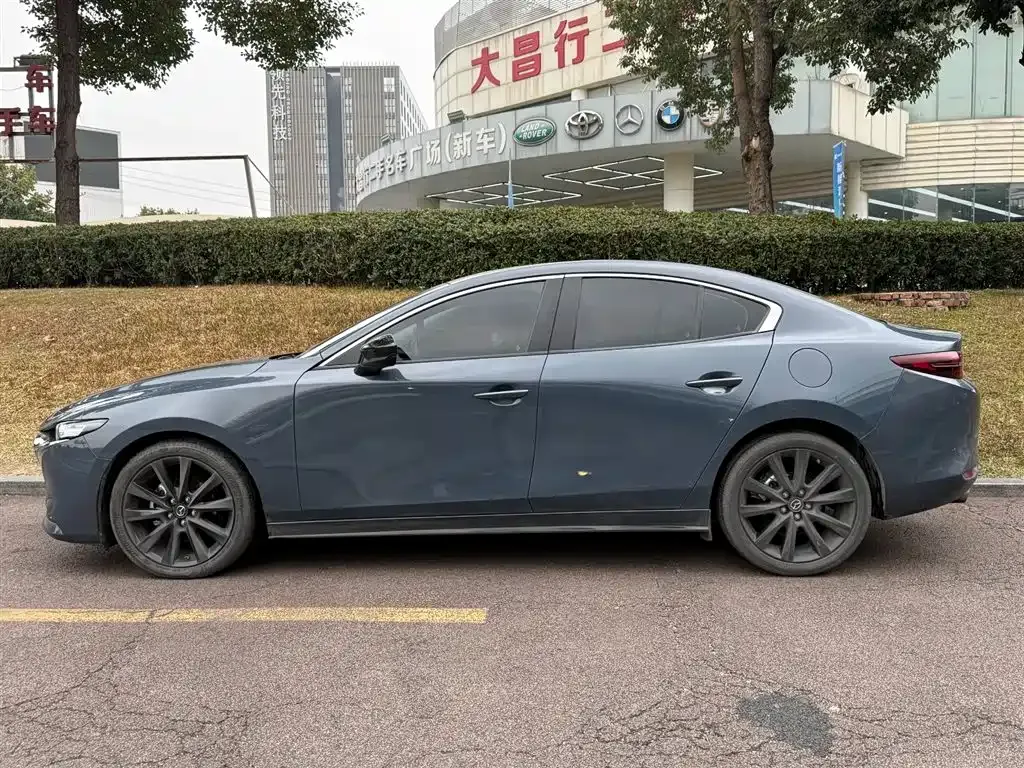 Mazda 3 Axela 2022 из CN, фото 8