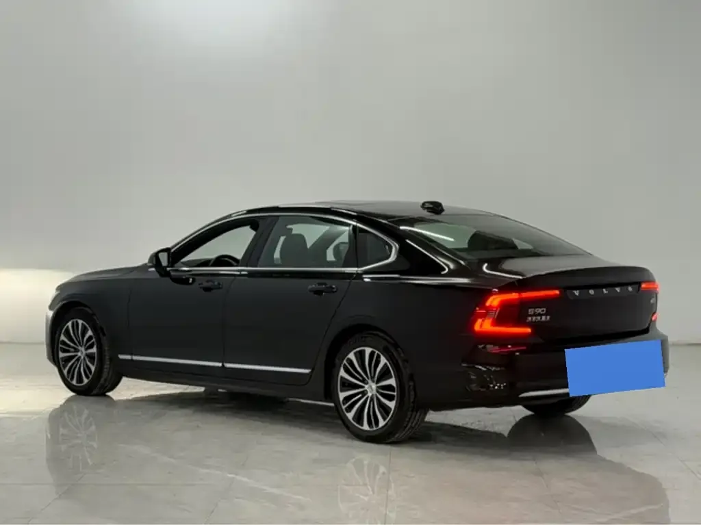 Volvo S90 — фото 4