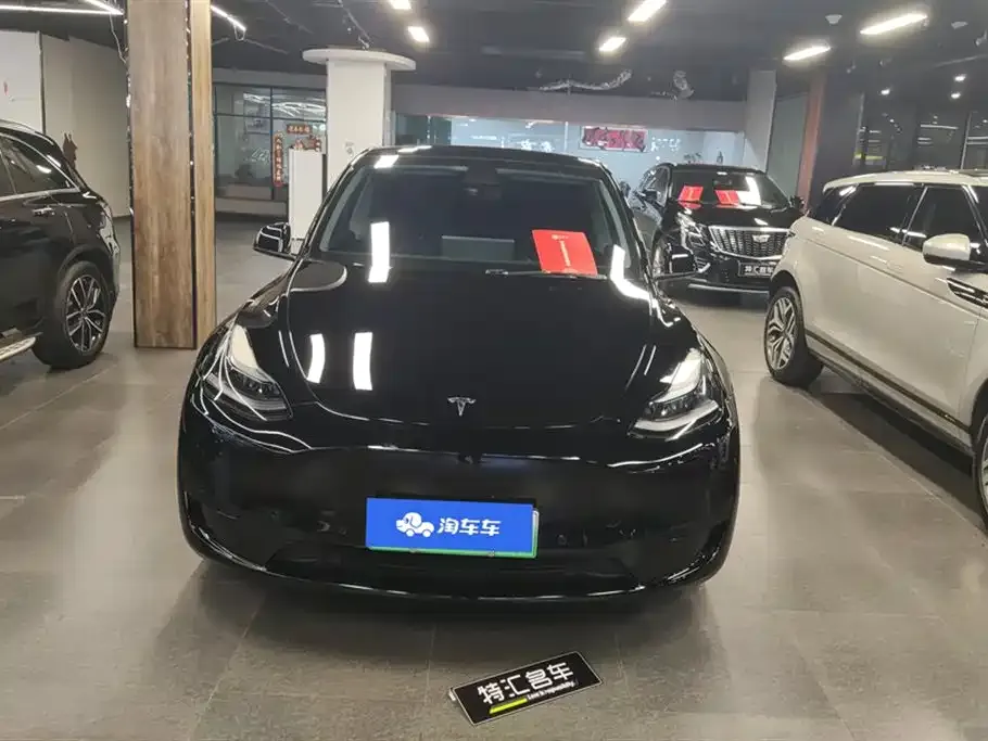 Tesla Model Y — фото 4