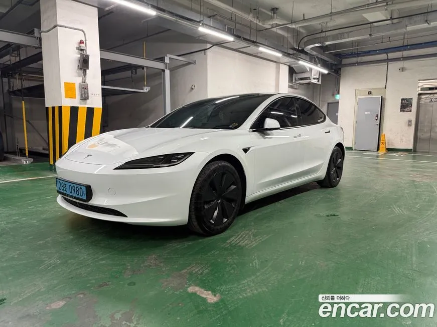 Tesla Model 3 2025 из KR, фото 2