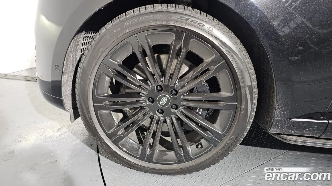Land Rover Range Rover 2024 из KR, фото 3