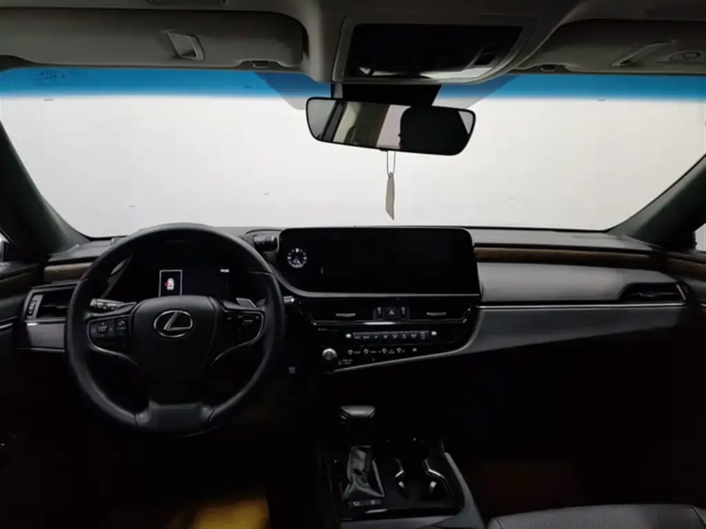 Lexus ES 2024 из CN, фото 7