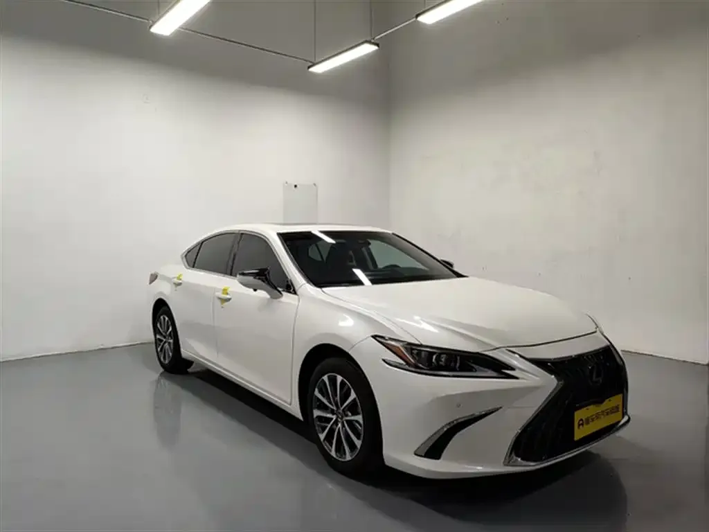 Lexus ES 2024 из CN, фото 10