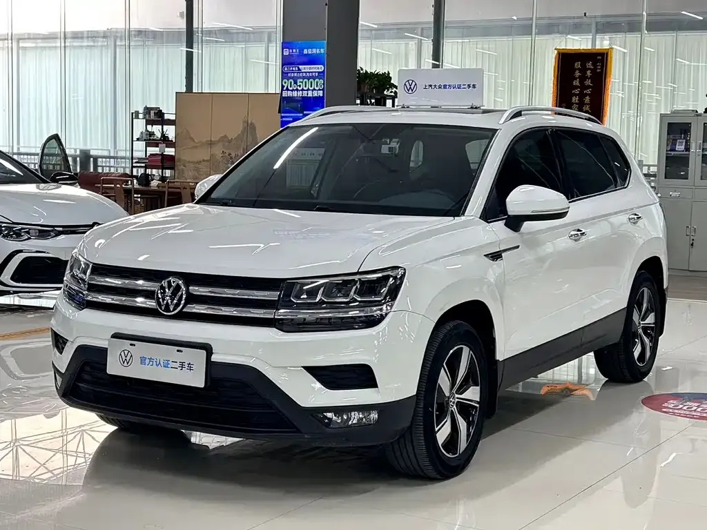 Volkswagen Tharu — фото 1
