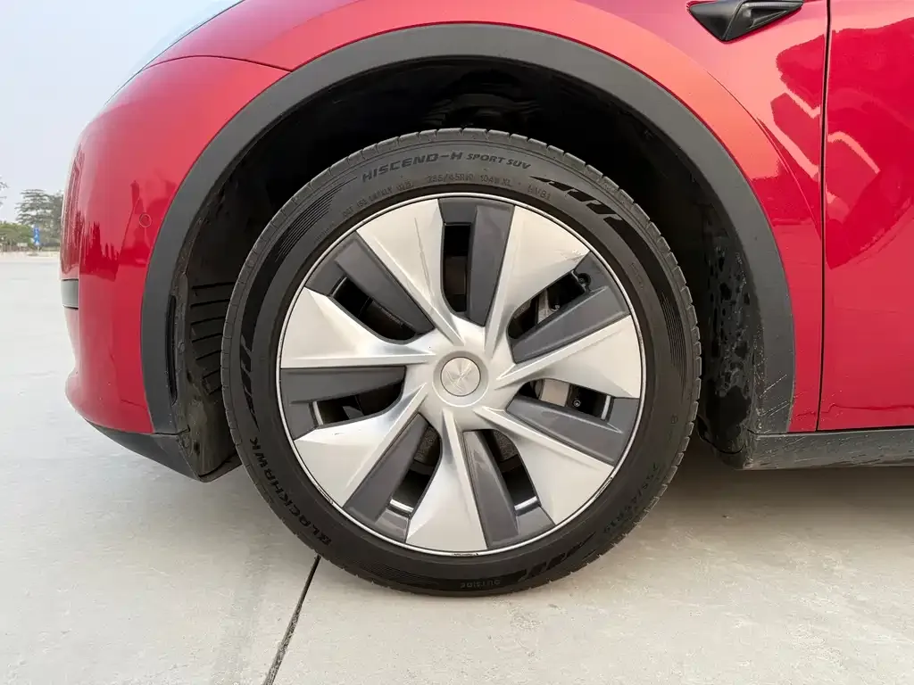 Tesla Model Y 2023 из CN, фото 10