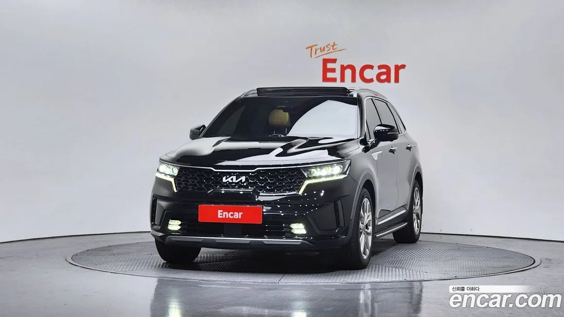 Kia Sorento — фото 5