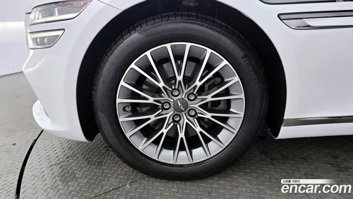 Genesis G80 — фото 10