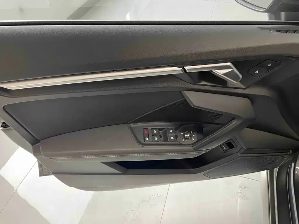 Audi A3 2021 из CN, фото 7