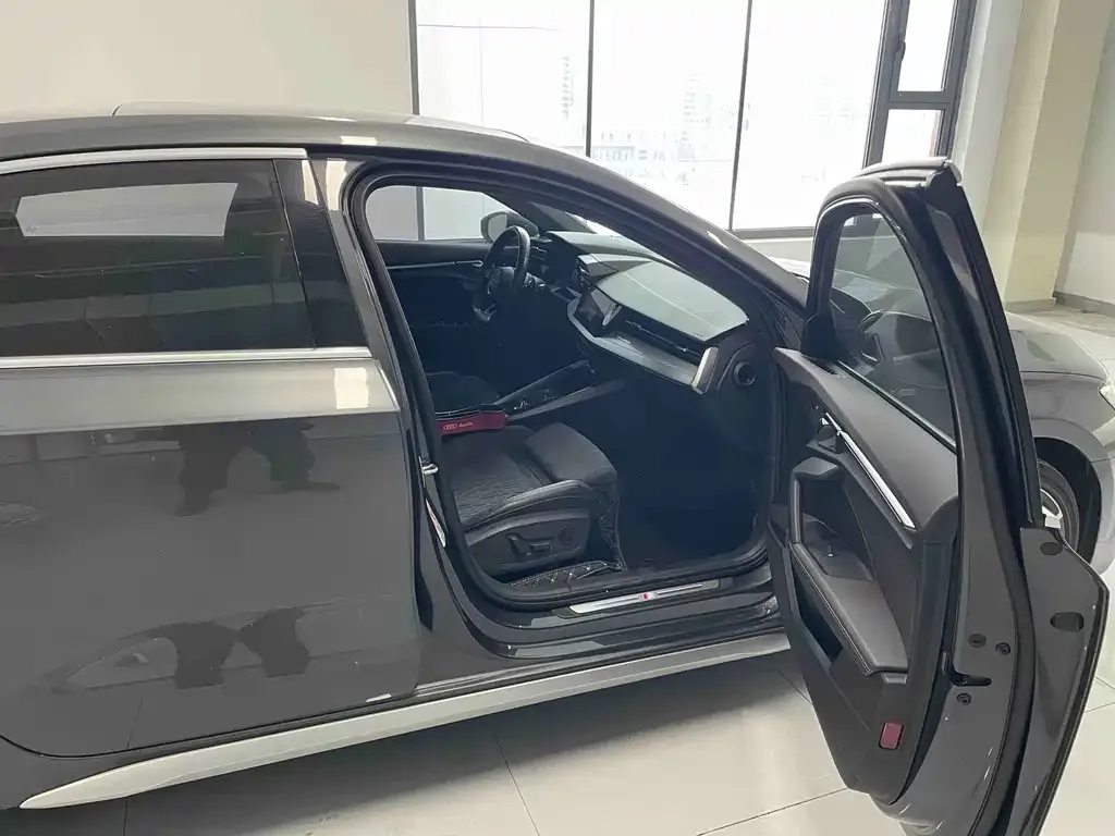 Audi A3 2021 из CN, фото 9