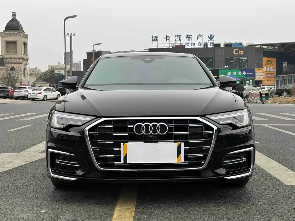 Audi A6L 2024 из CN, фото 6