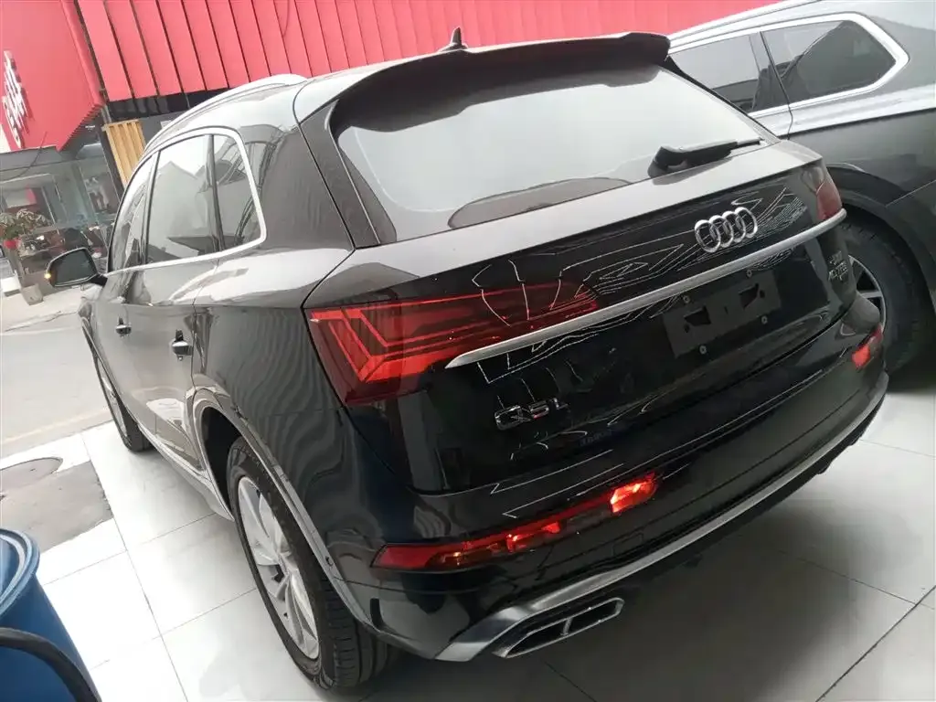 Audi Q5L 2021 из CN, фото 9