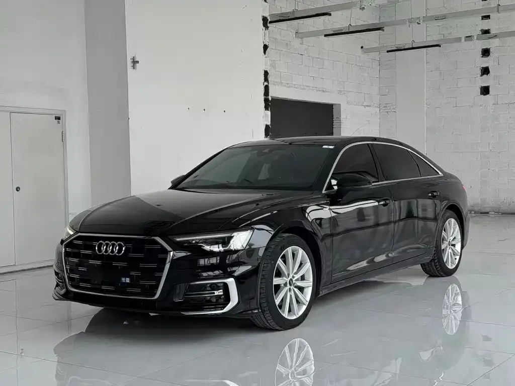 Audi A6L 2023 из CN, фото 1