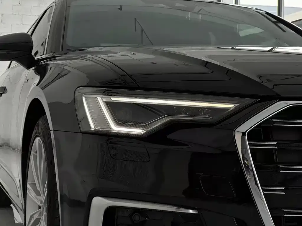 Audi A6L 2023 из CN, фото 3