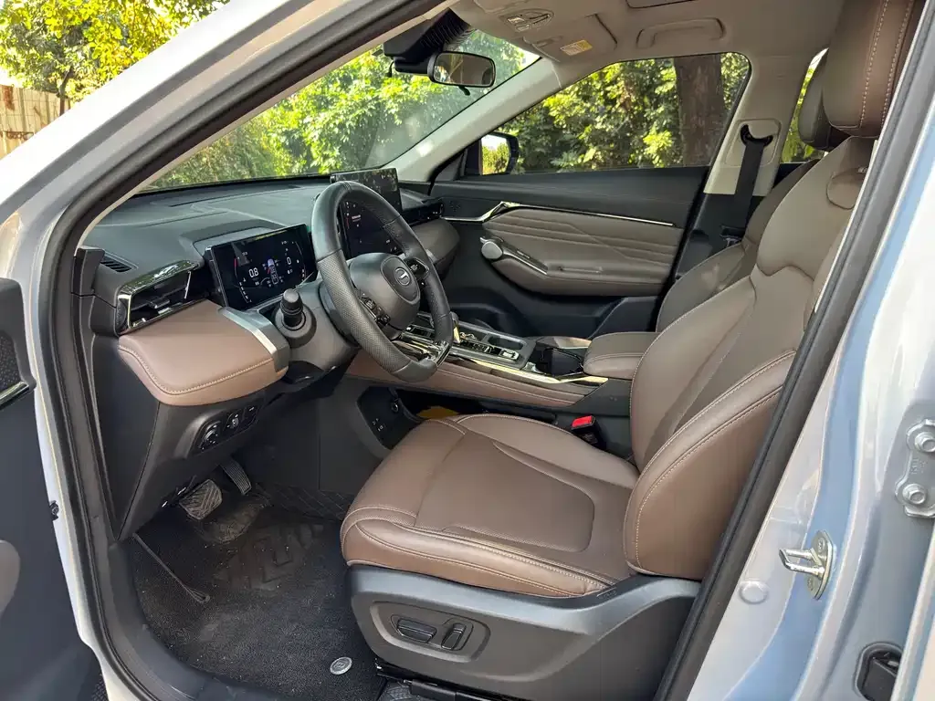 GAC Motor Trumpchi GS4 — фото 5