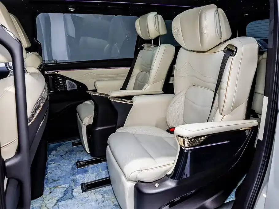 GAC Motor Trumpchi M8 — фото 6