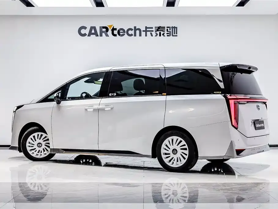GAC Motor Trumpchi M8 — фото 10