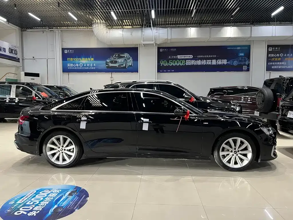 Audi A6L 2024 из CN, фото 2