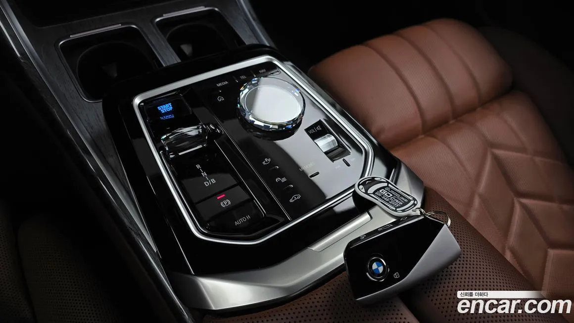 BMW i7 2024 из KR, фото 3