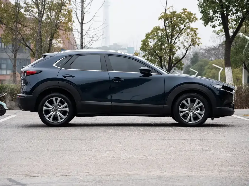Mazda CX-30 — фото 5