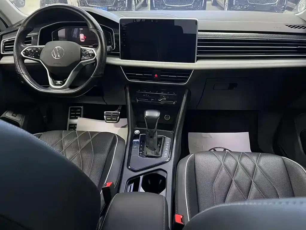 Volkswagen Tiguan L 2022 из CN, фото 4