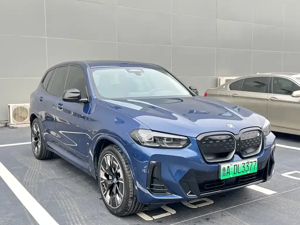 BMW iX3 2022 из CN, фото 2