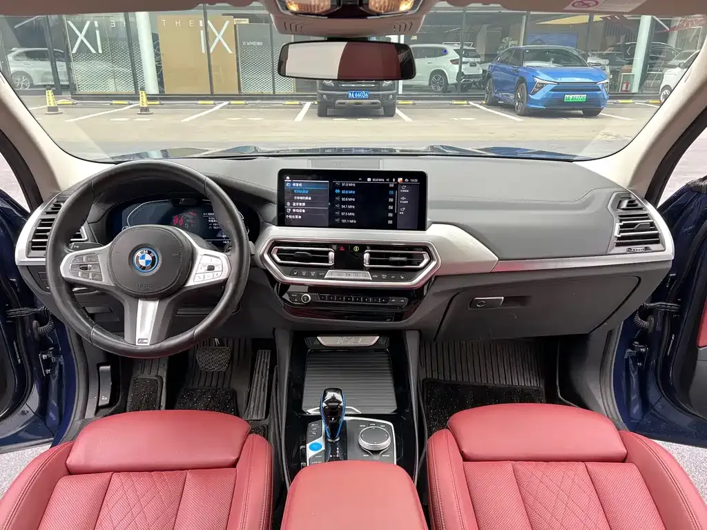 BMW iX3 2022 из CN, фото 7