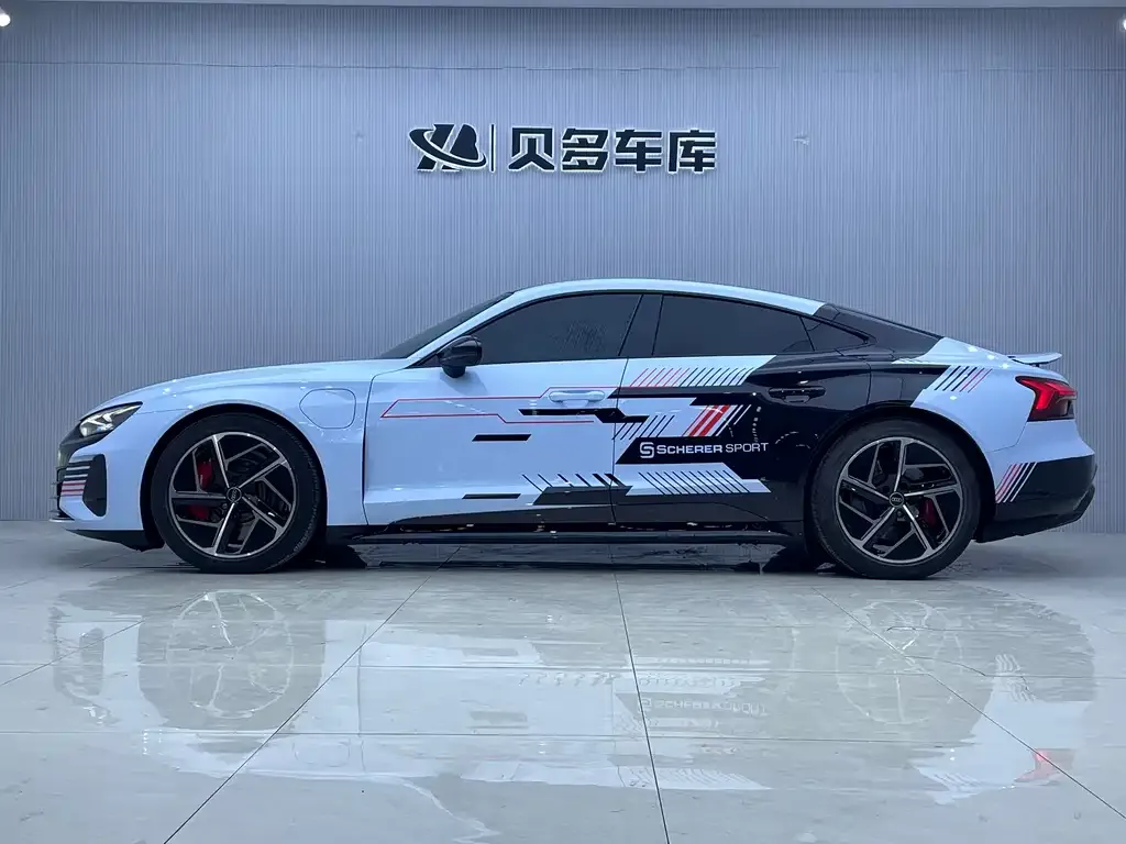 Audi RS e-tron GT 2024 из CN, фото 3