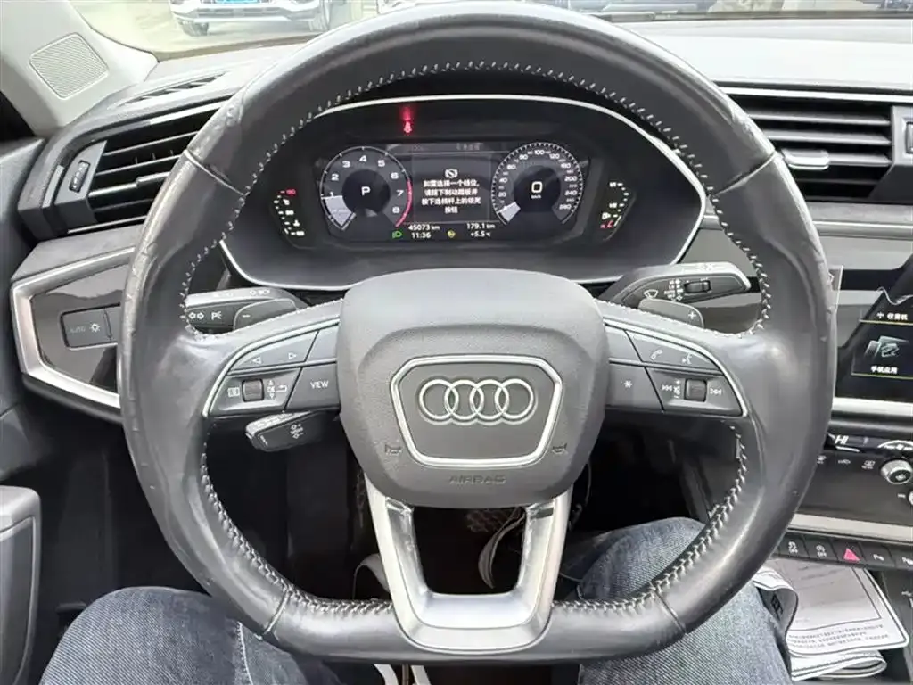 Audi Q3 2021 из CN, фото 6