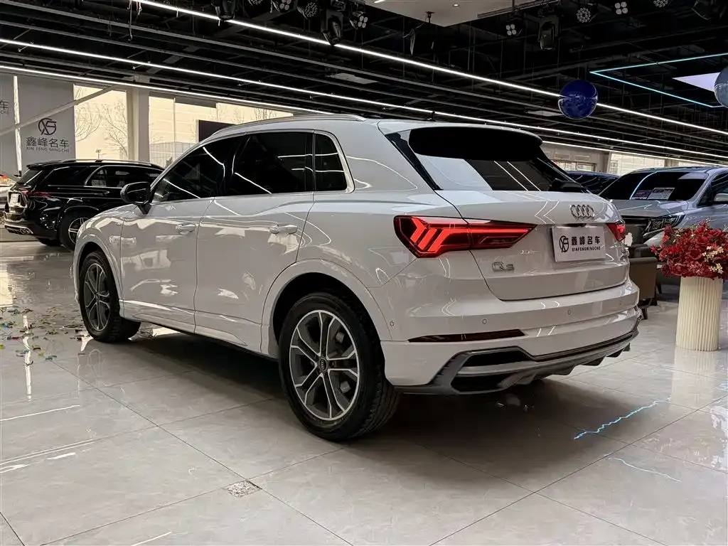 Audi Q3 2022 из CN, фото 9
