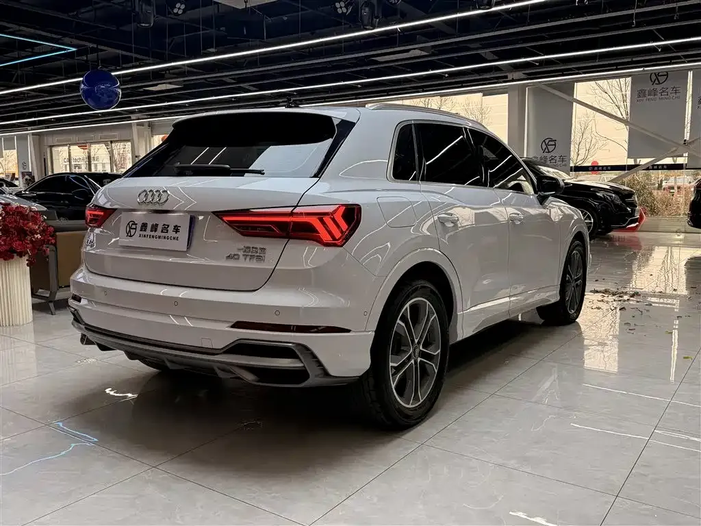 Audi Q3 2022 из CN, фото 8