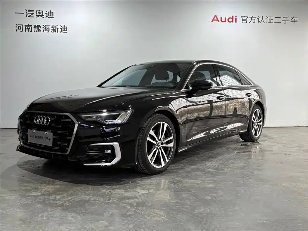 Audi A6L — фото 1