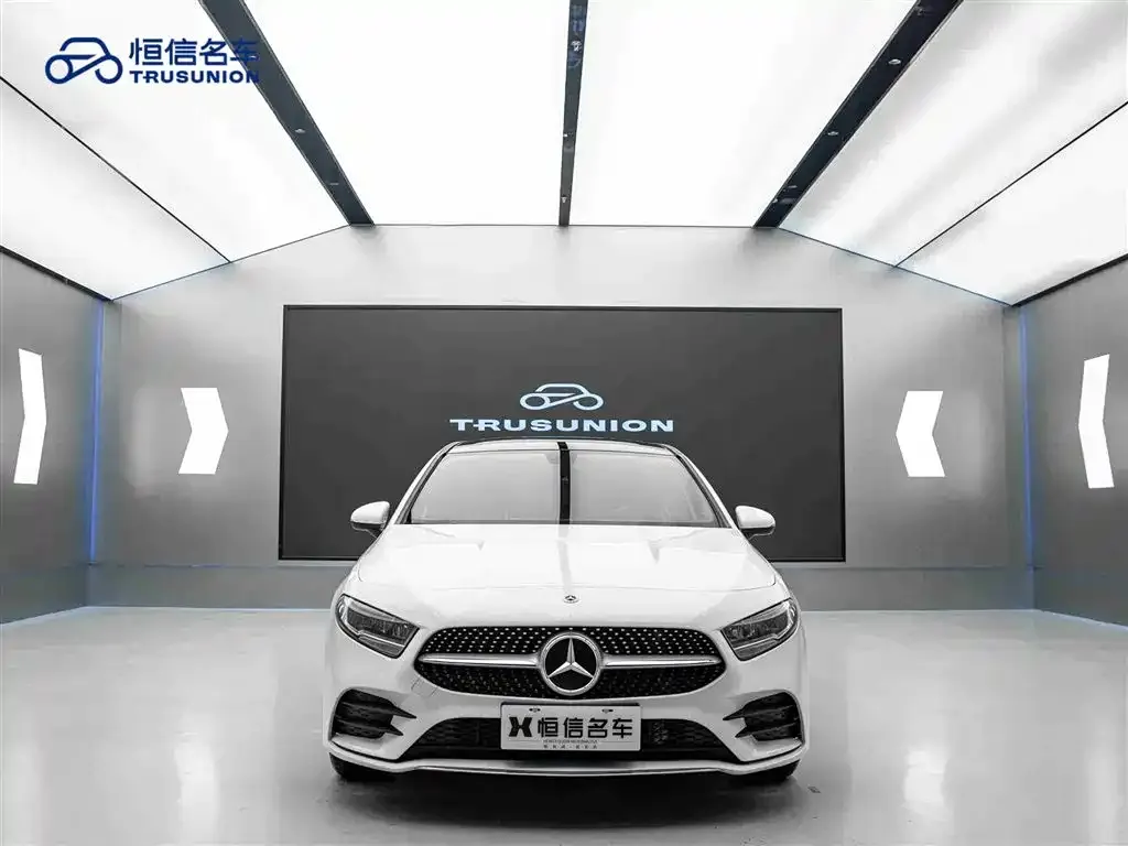 Mercedes-Benz A-Class — фото 9