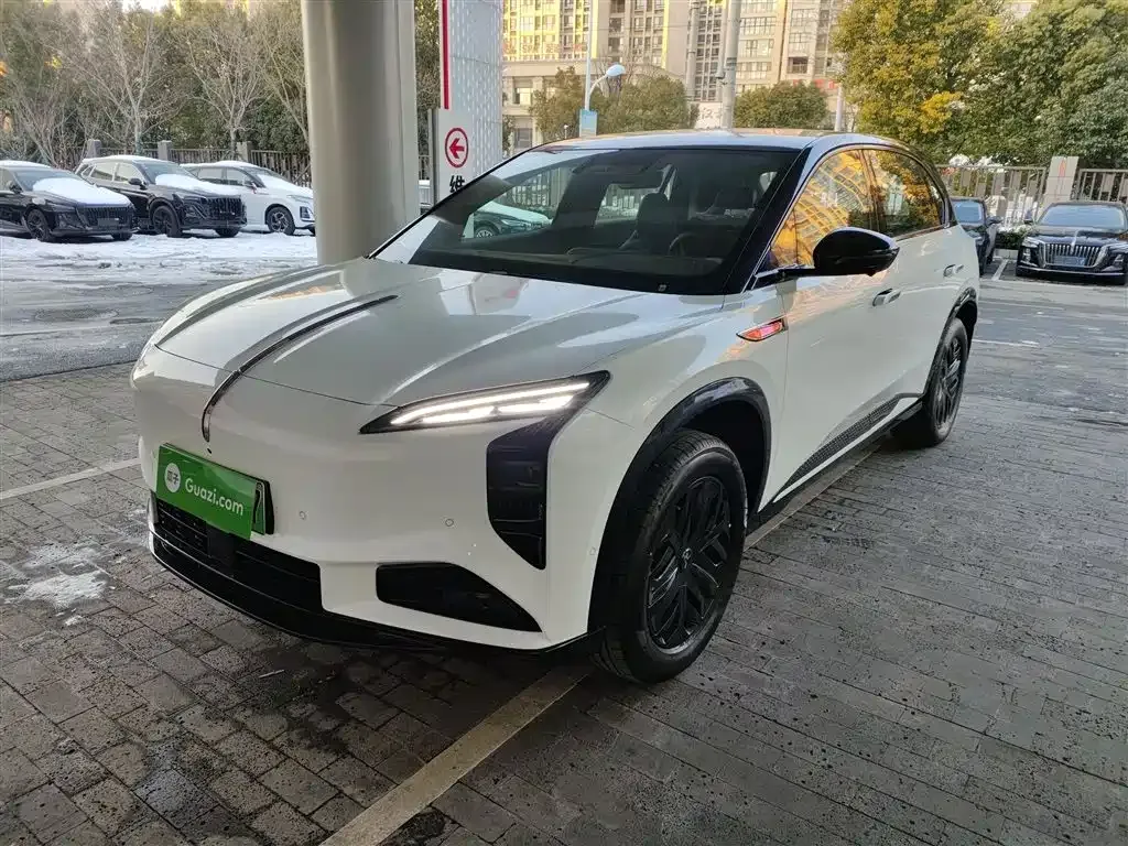 Hongqi Tiangong 08 2026 из CN, фото 4