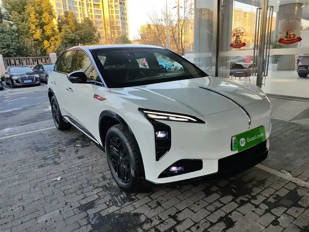 Hongqi Tiangong 08 2026 из CN, фото 10