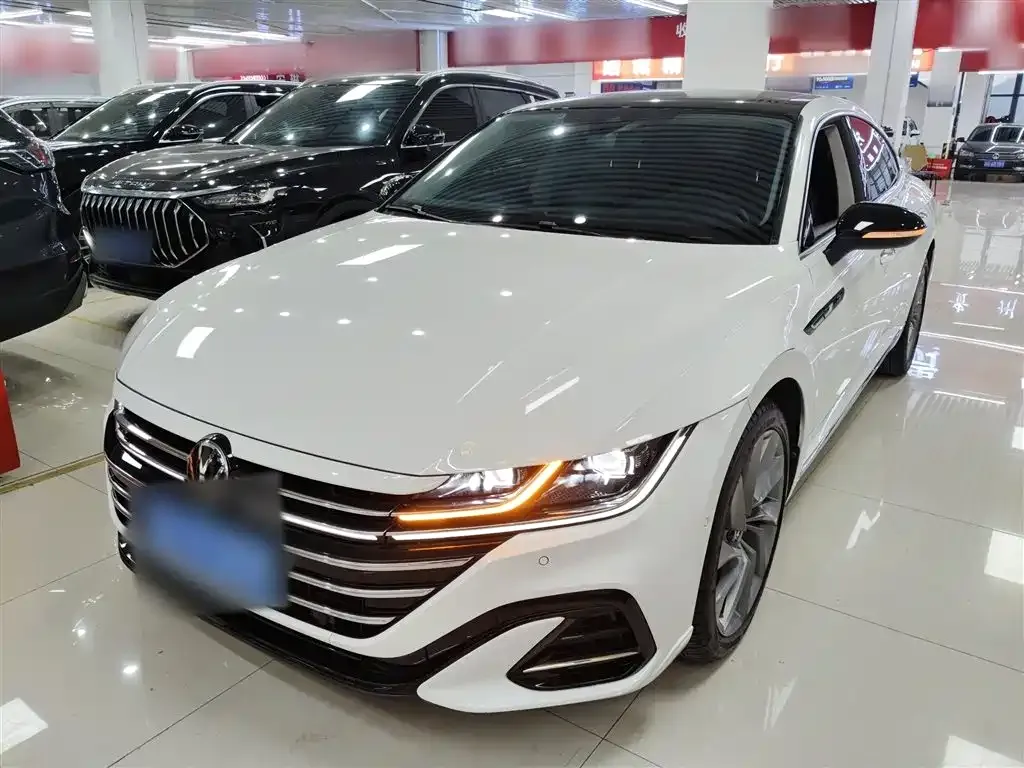 Volkswagen CC 2022 из CN, фото 1
