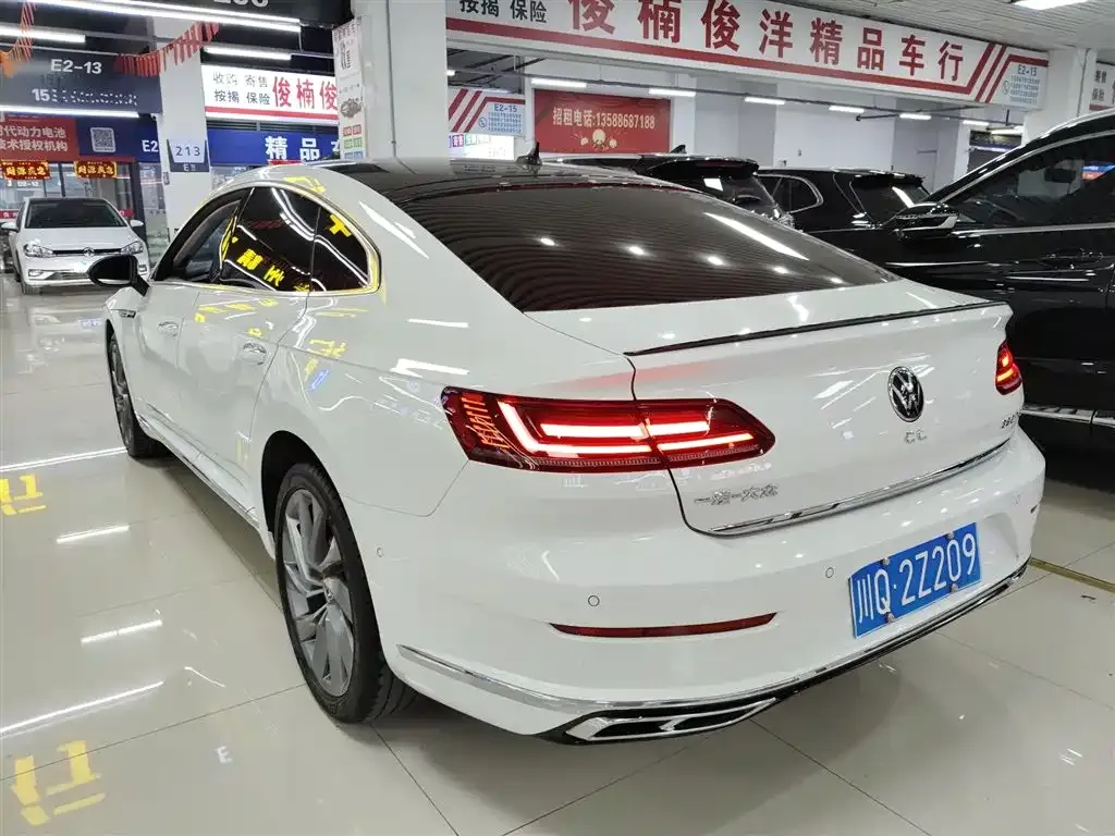 Volkswagen CC 2022 из CN, фото 8