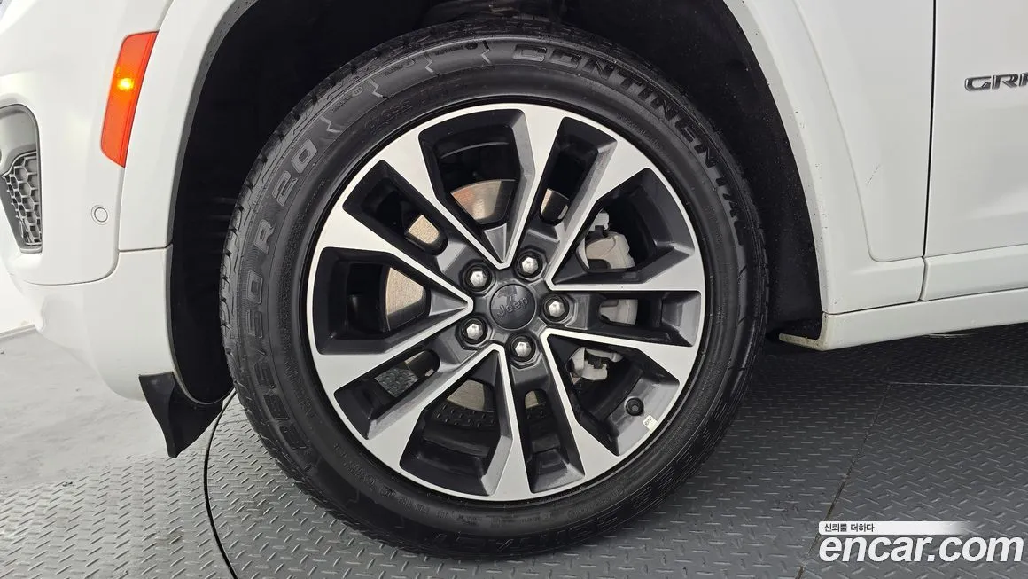 Jeep Cherokee 2023 из KR, фото 5