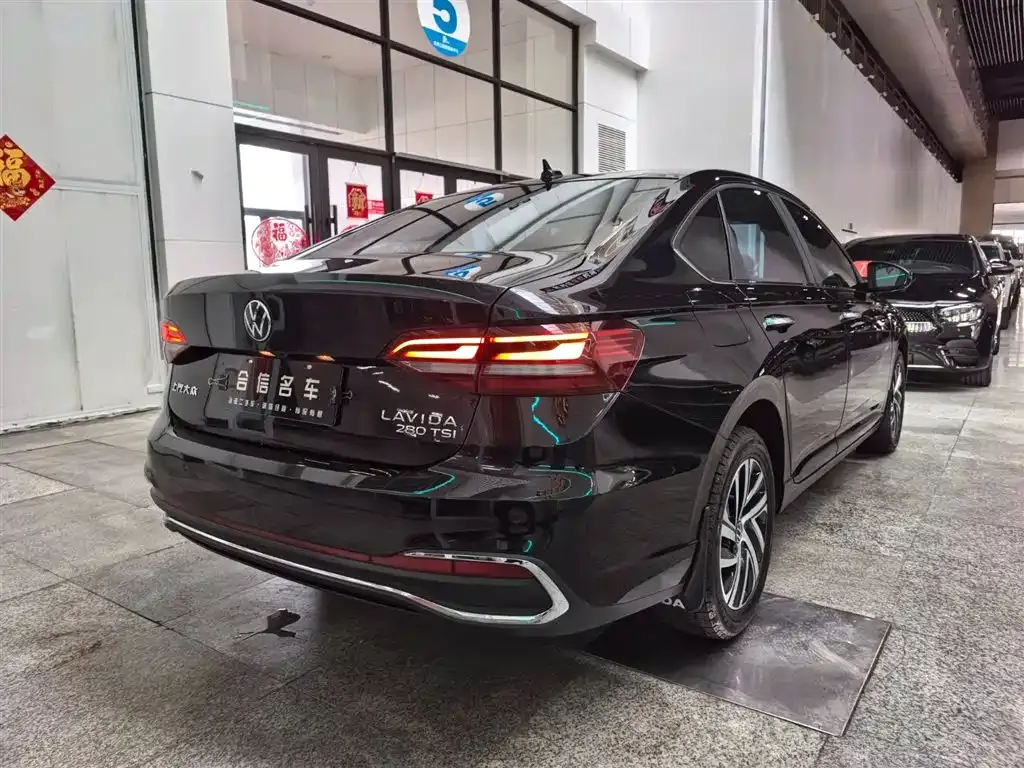 Volkswagen Lavida 2023 из CN, фото 5