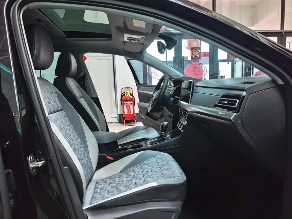 Volkswagen Lavida 2023 из CN, фото 8