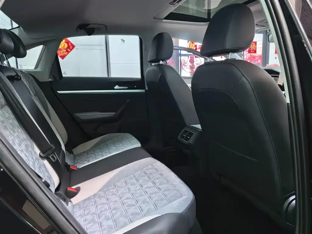 Volkswagen Lavida 2023 из CN, фото 4