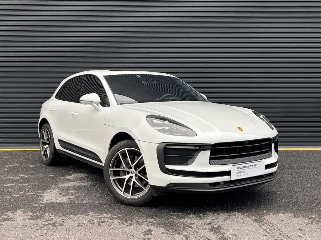 Porsche Macan — фото 1