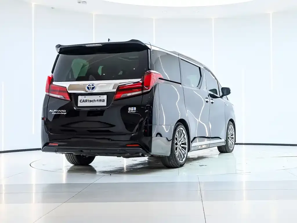 Toyota Alphard 2021 из CN, фото 3