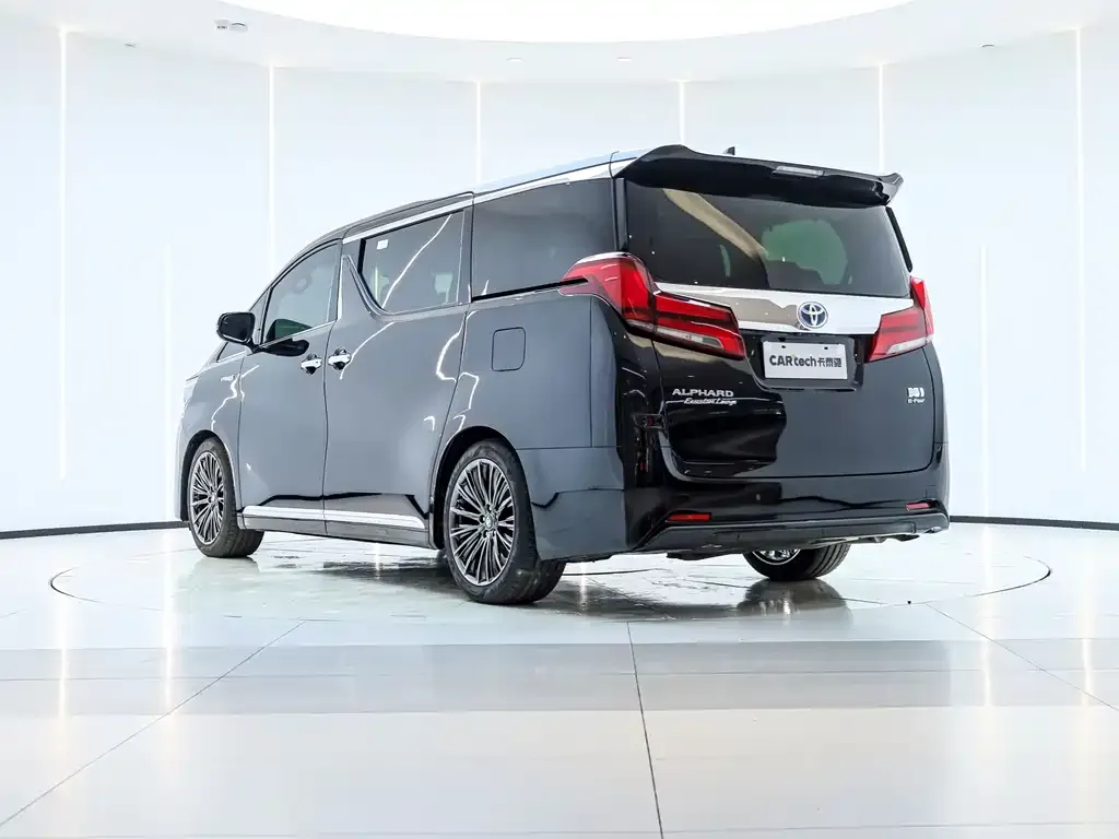 Toyota Alphard 2021 из CN, фото 5